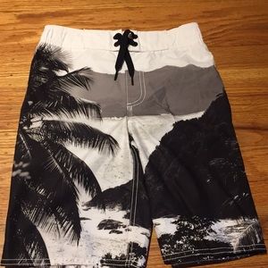 Never worn Boys M size 8 Old Navy swim trunks